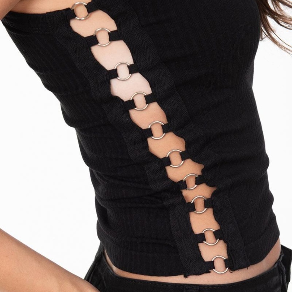 Side Ring Ribbed Tank - Picture 2 of 3